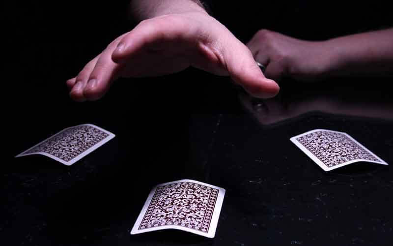 How Does Three Card Monte Work?