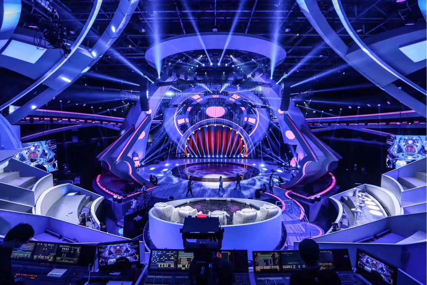 Amazing Magicians Tv Show filmed in Nanjing, China