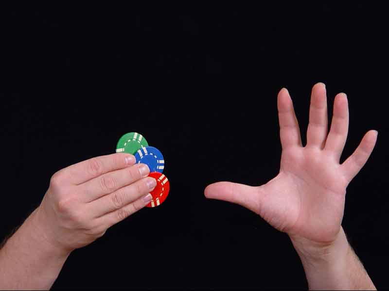 Three Stylin Poker Chip Trick